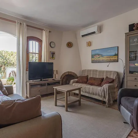 ヴィラ Casa De Junemor *