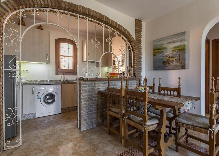 Casa De Junemor * نيرخا